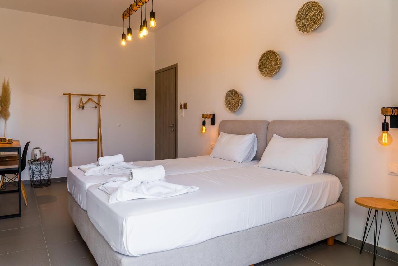 Eleftheria Studios Antiparos Town Exterior foto